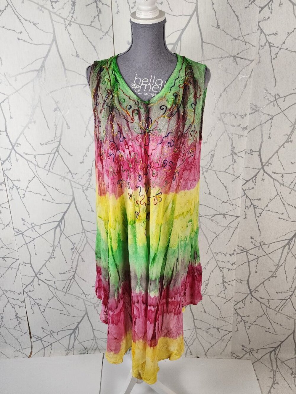Ivy Colorful Dip Dye Embroidered Round Neck Flowy Swing Dress